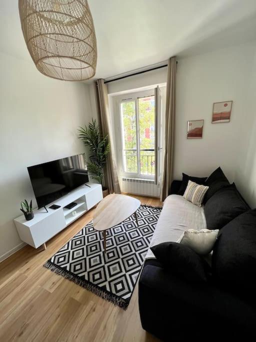 La Maison Cosy Paris Centre - Metro - Wifi Ле-Кримлен-Бисетр Экстерьер фото