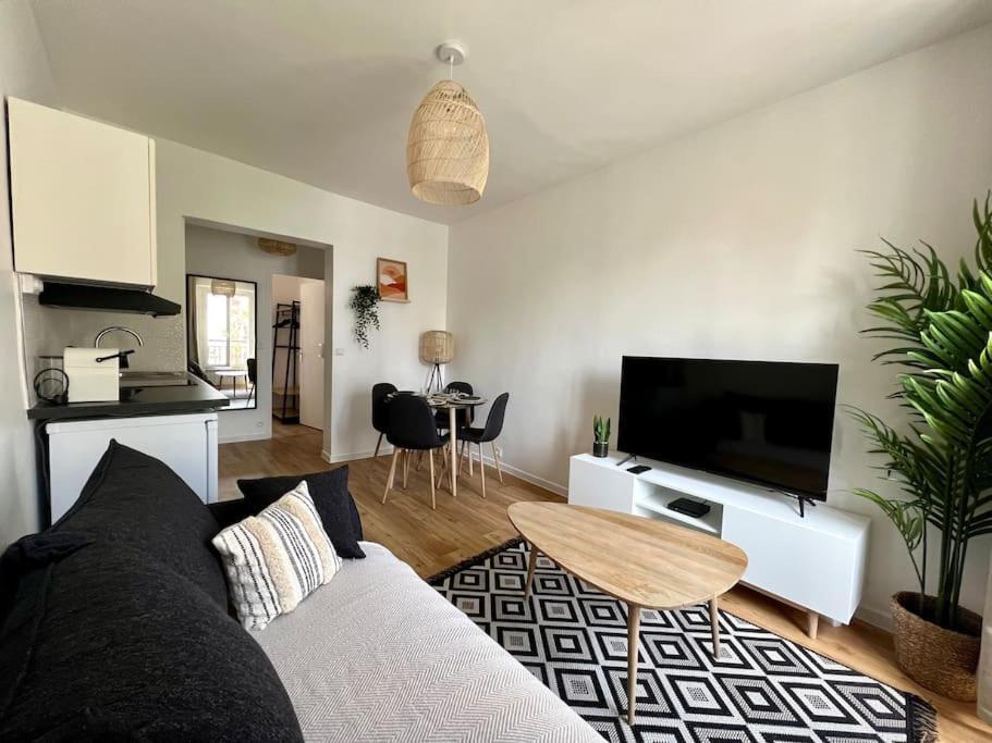 La Maison Cosy Paris Centre - Metro - Wifi Ле-Кримлен-Бисетр Экстерьер фото